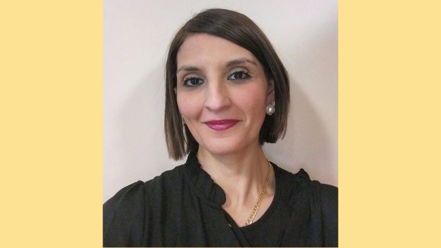 Djamila Ait Ali Slimane, assistante de soins en gérontologie
